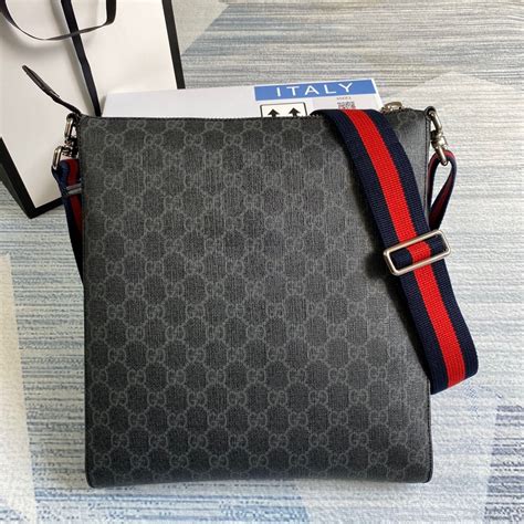 replica gucci night courrier gg supreme messenger bag